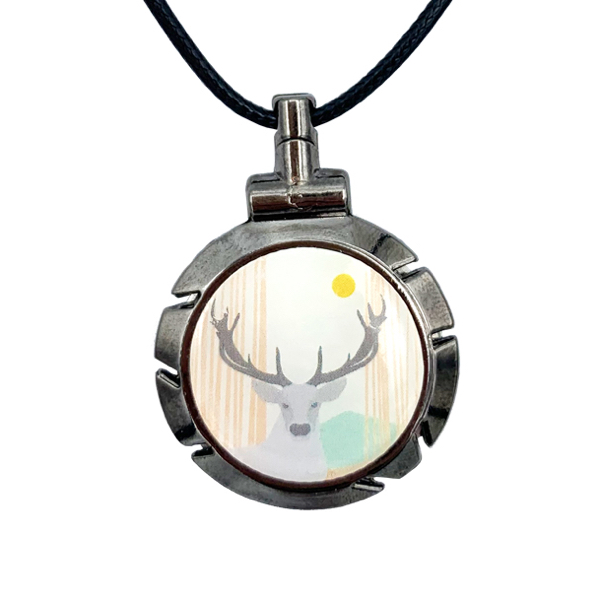 THREAD CUTTER PENDANT - DEER