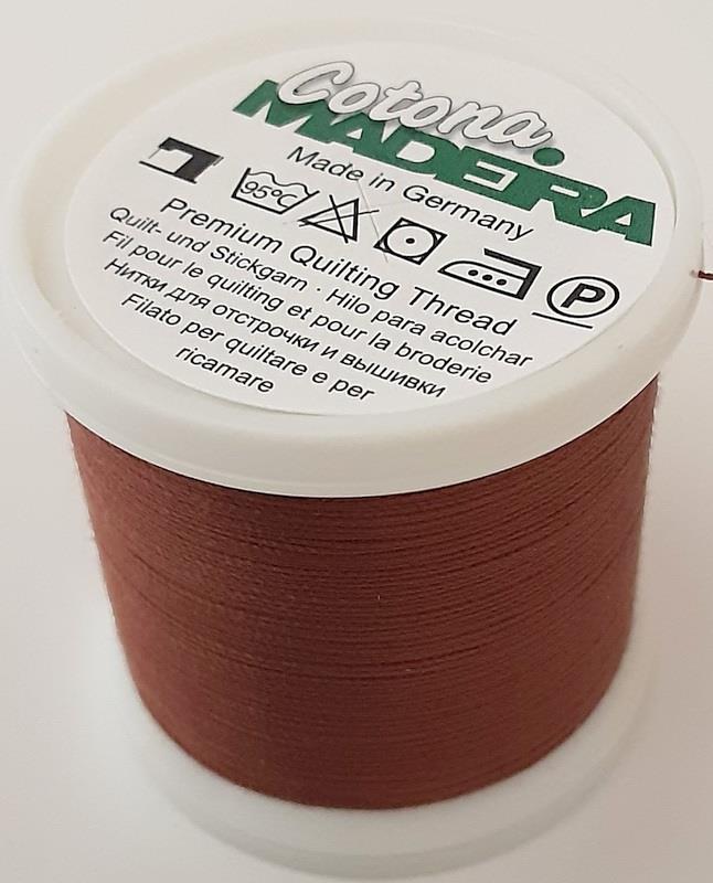 669_brownLrBEIaBRiMg3f Quiltgarn Cotona 30 - brown 669